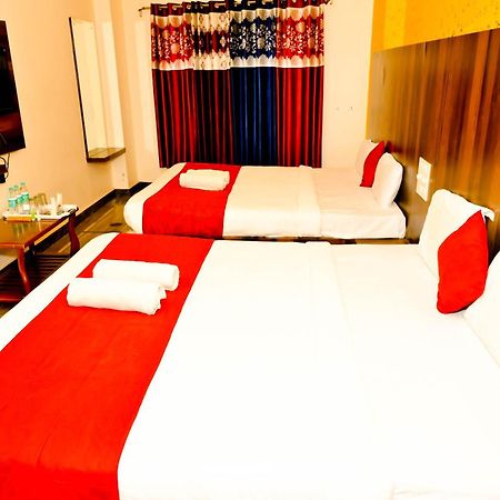 Townhouse Mk Hotel Chikmagalūr Exterior foto
