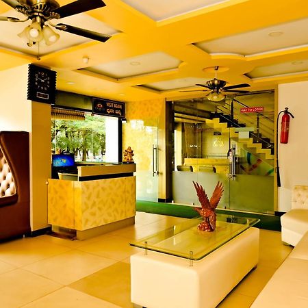 Townhouse Mk Hotel Chikmagalūr Exterior foto